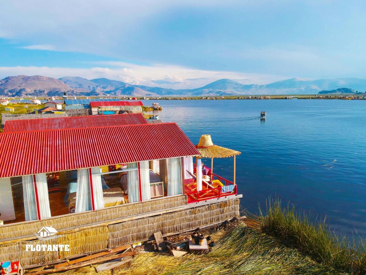 Vila Vip Flotante Puno Exteriér fotografie